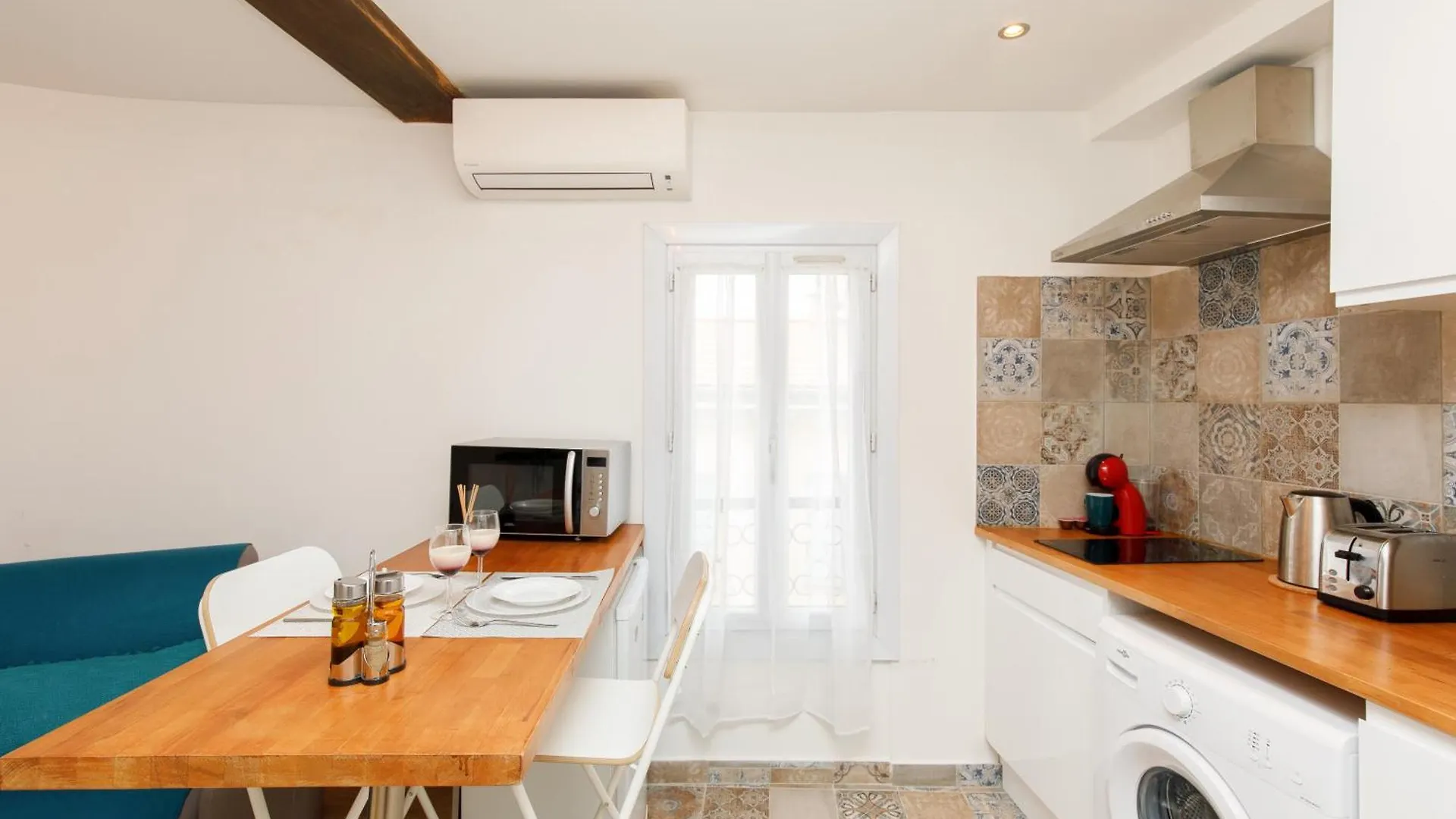 Sweet Azur - Host Provence Apartment Le Cannet 0*,  France